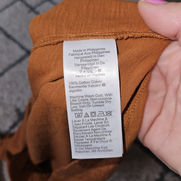 J. Crew girlfriend long sleeve tee large new with tags - Picture 4 of 5